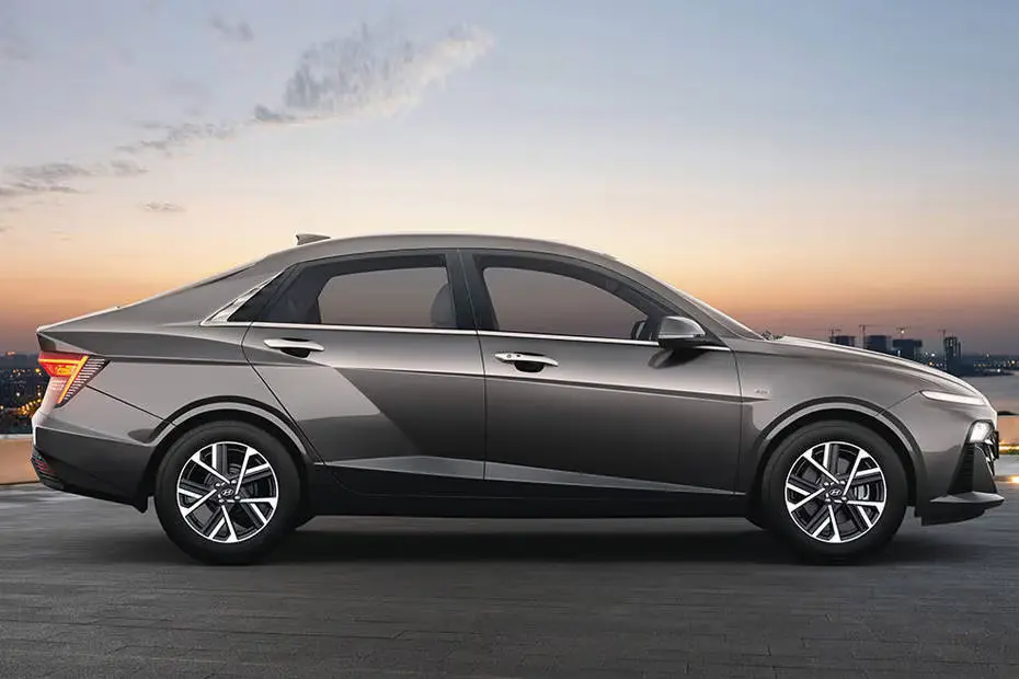 Hyundai Verna 2026 Manual